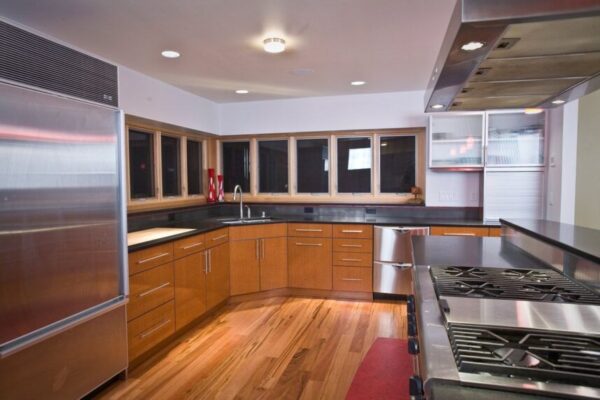 Qtr Sawn Teak - Cal Cabinets Portfolio Kitchen